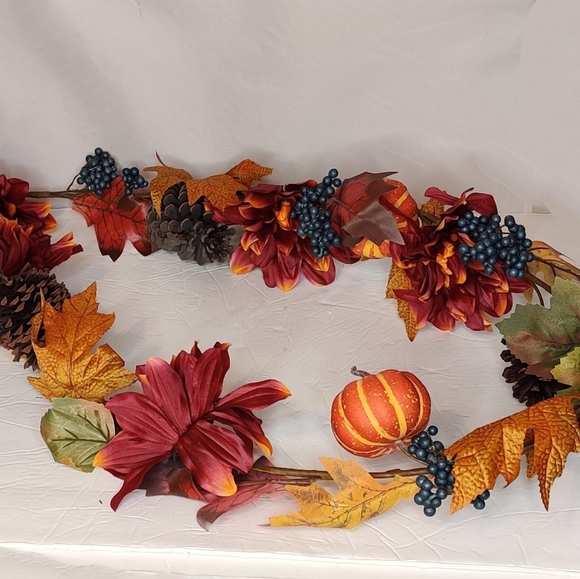 Hobby Lobby Accents Fall Leaves Pumpkin Gourds Pinecones Berries Garland Swag Poshmark